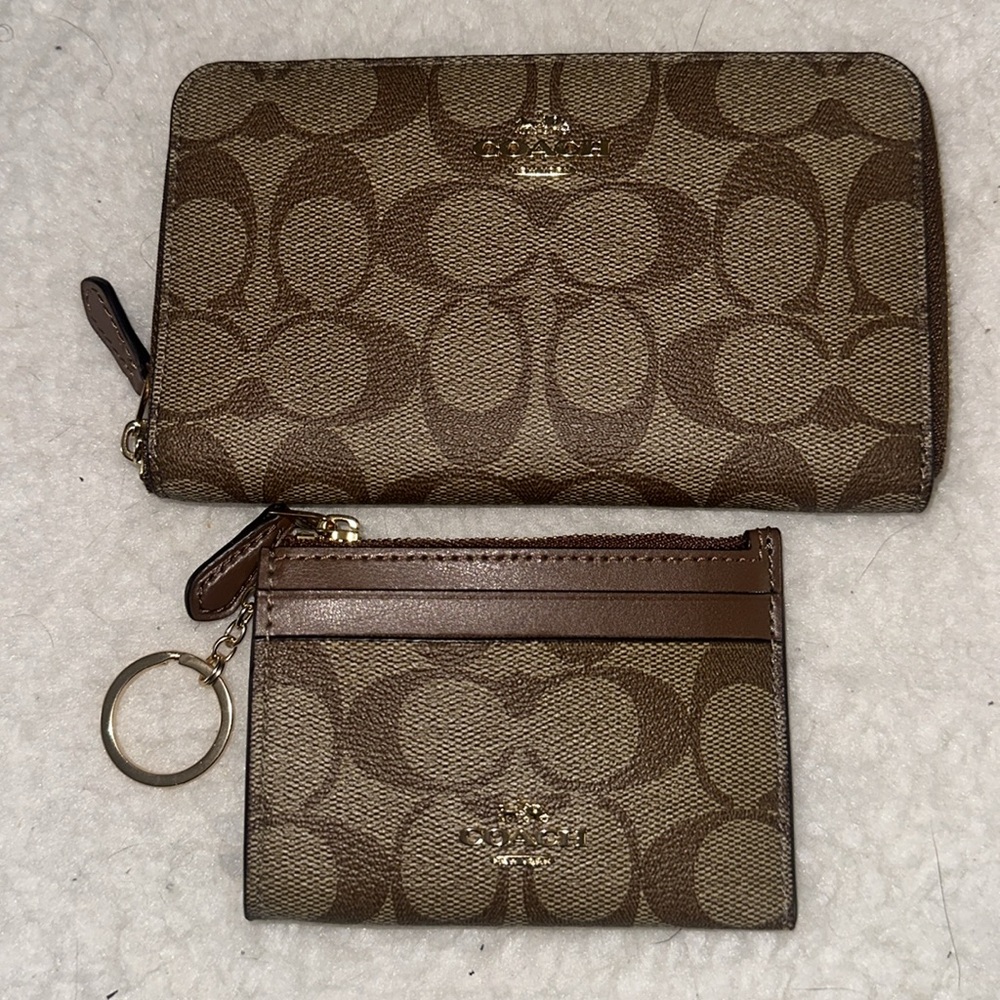 Coach F79609 Signature Tote Bag for Women X& 2 matching wallets - Picture 15 of 16